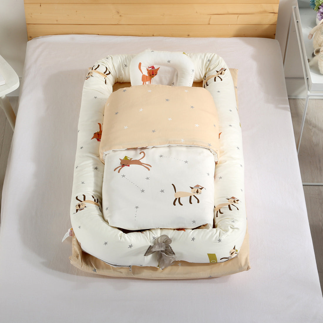 High-end Foldable Baby Crib Can Be Removed And Washed