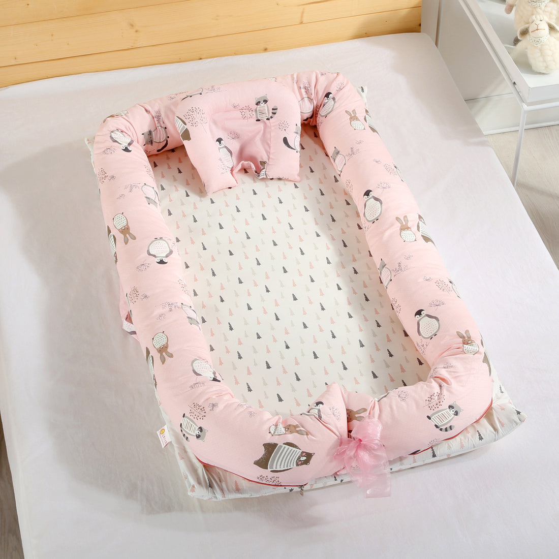 High-end Foldable Baby Crib Can Be Removed And Washed